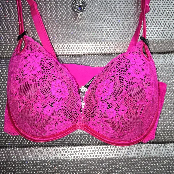 Victoria's Secret Vibrant Bra Collection - Pink, Black, Cream - Picture 2 of 6